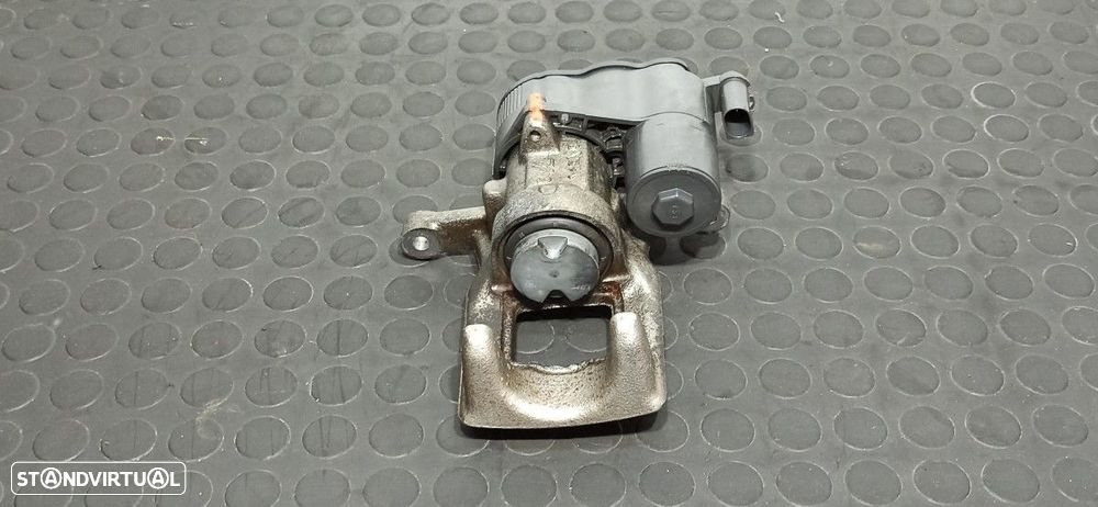 PINÇA DE TRAVÃO TRASEIRA ESQUERDA PEUGEOT 3008 ACTIVE - 4