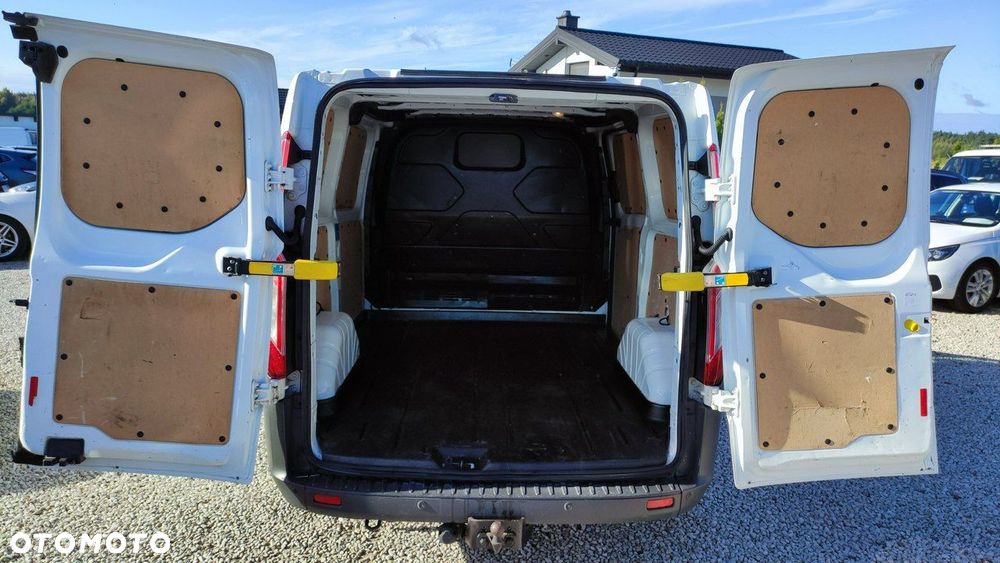 Ford Transit Custom - 8
