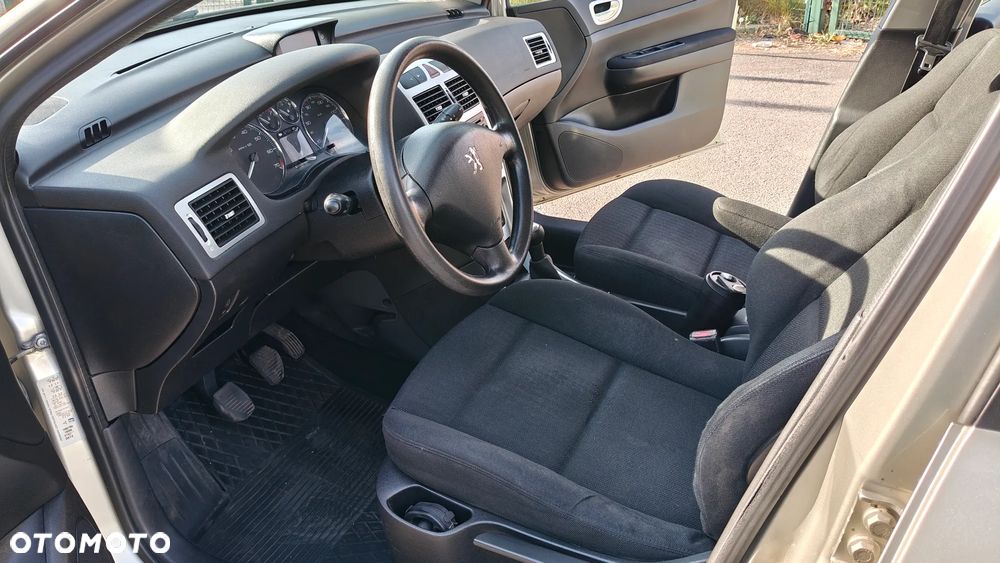 Peugeot 307 1.6 Premium n.gama - 8