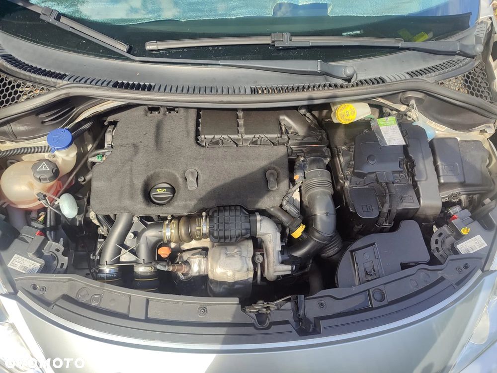 Peugeot 207 1.6 HDi Presence Euro5 - 12