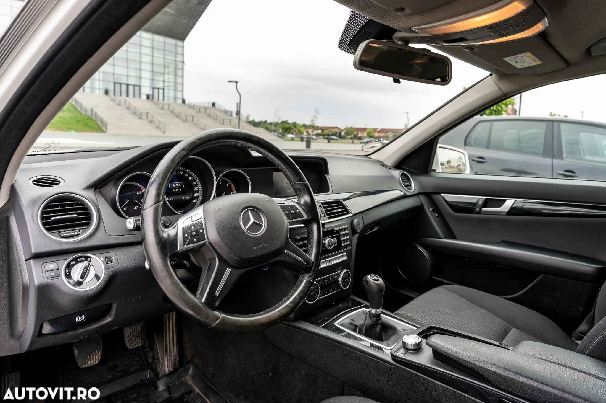 Mercedes-Benz C 220 T CDI DPF BlueEFFICIENCY - 9