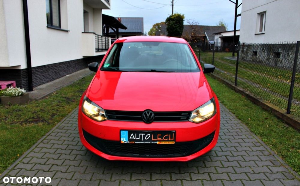 Volkswagen Polo - 2