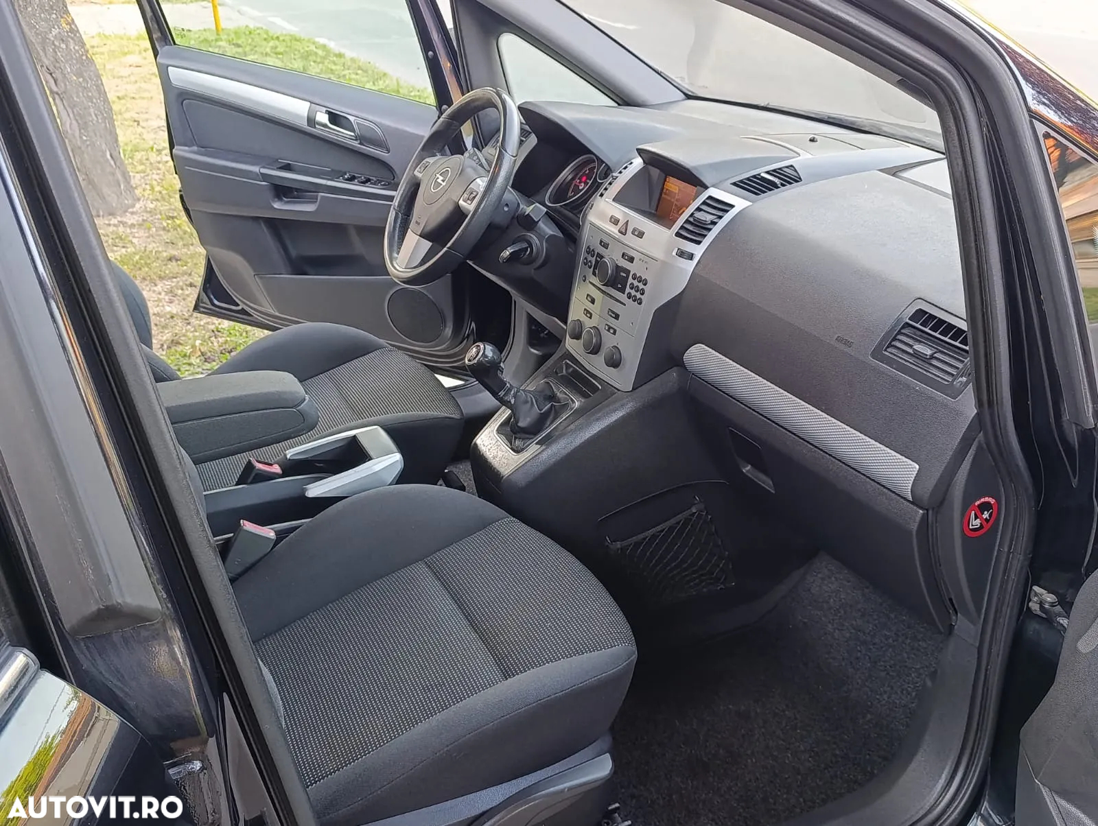Opel Zafira - 6