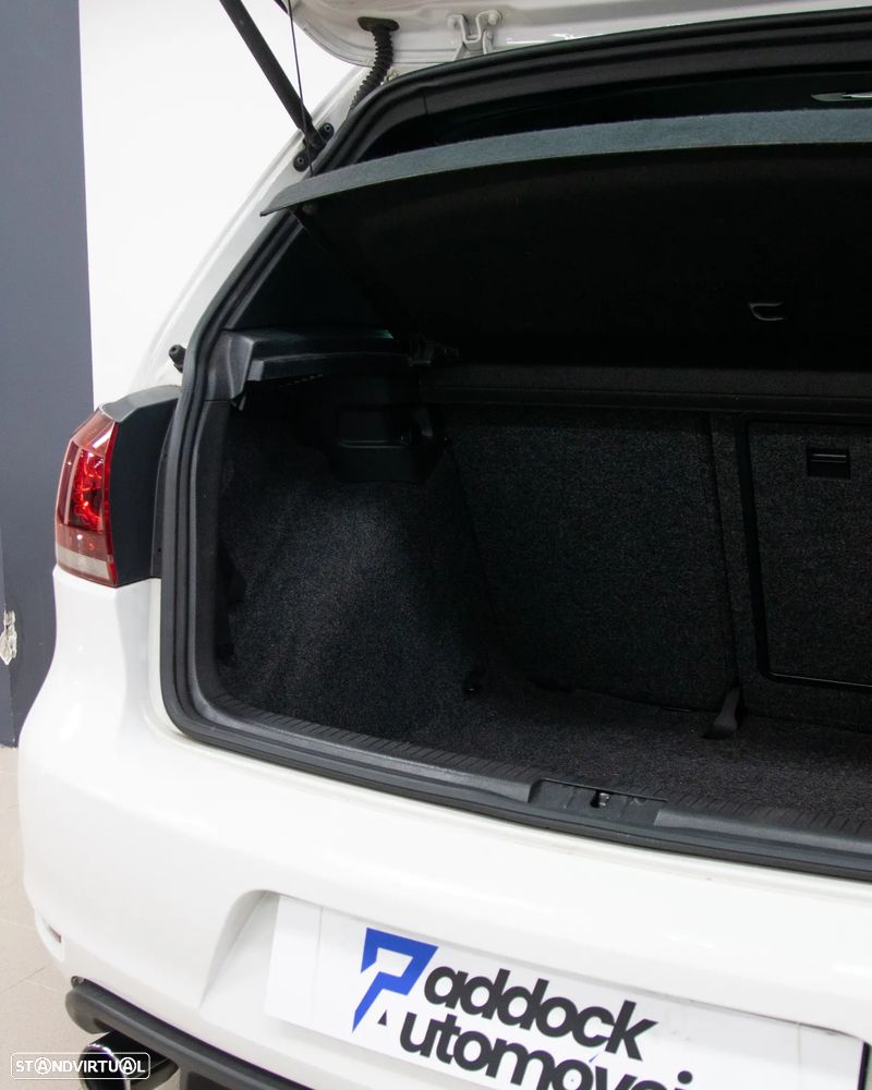 VW Golf 2.0 TSi GTI DSG - 31