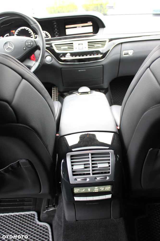 Mercedes-Benz Klasa S 63 AMG L 7G-TRONIC - 31