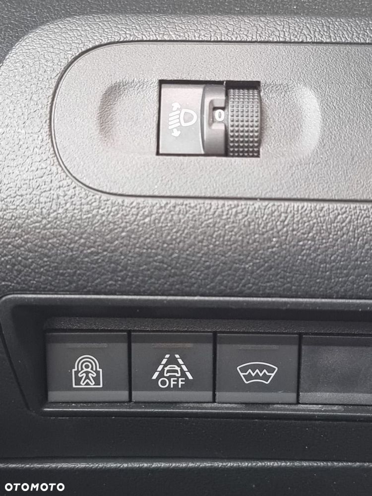 Citroën Berlingo XL 1.5 BlueHDI Shine S&S (7-os.) - 32
