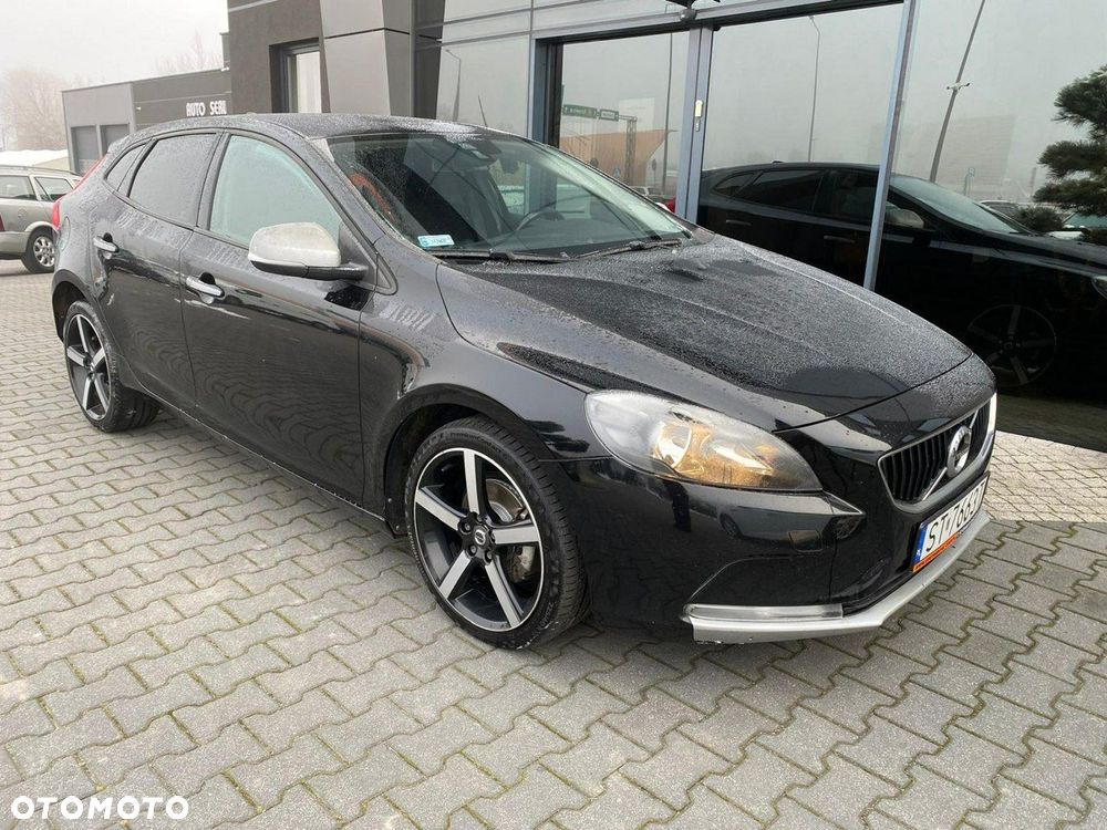 Volvo V40 - 2
