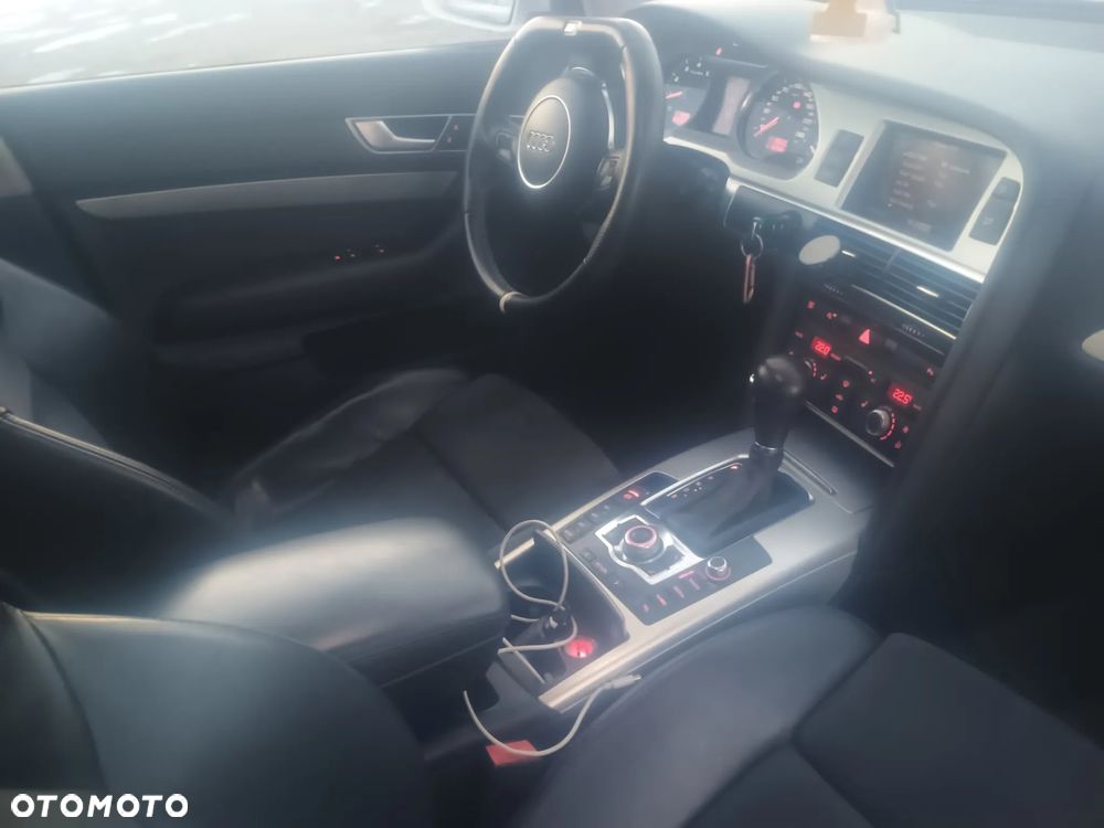 Audi A6 Avant 3.0 TFSI quattro tiptronic - 17