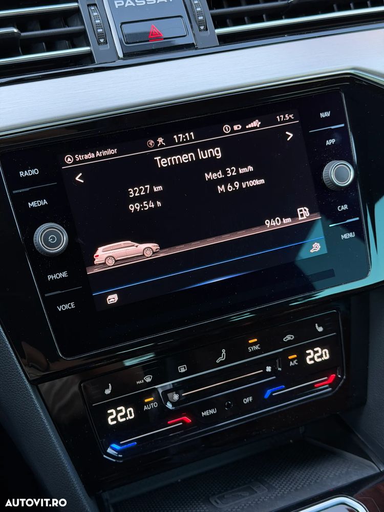 Volkswagen Passat 2.0 TDI SCR DSG Elegance - 23