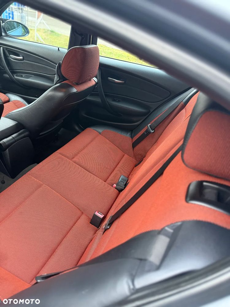 BMW Seria 1 116i - 4