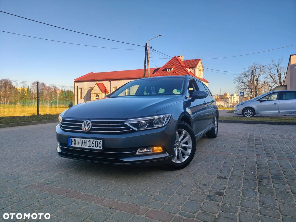 Volkswagen Passat 2.0 TDI (BlueMotion Technology) Comfortline - 1