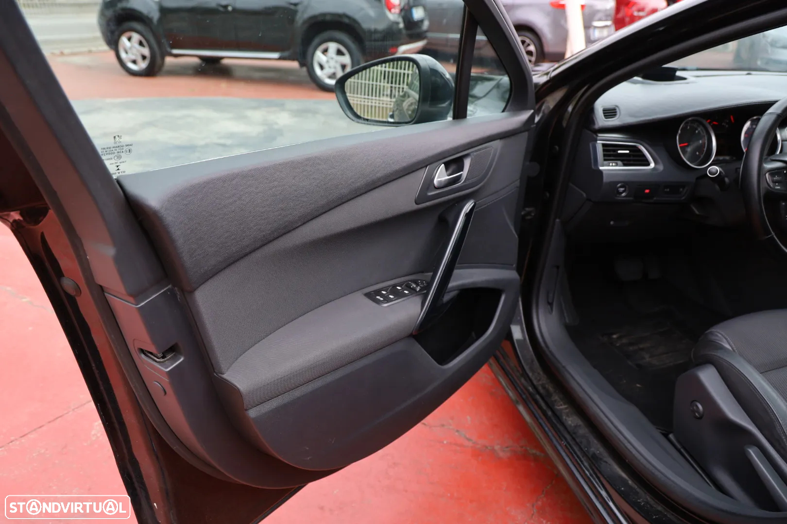 Peugeot 508 SW BlueHDi 120 EAT6 Stop&Start Allure - 14