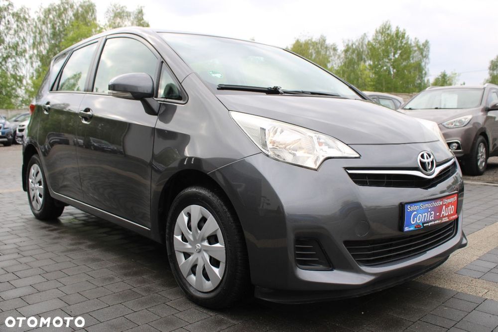 Toyota Verso S - 11