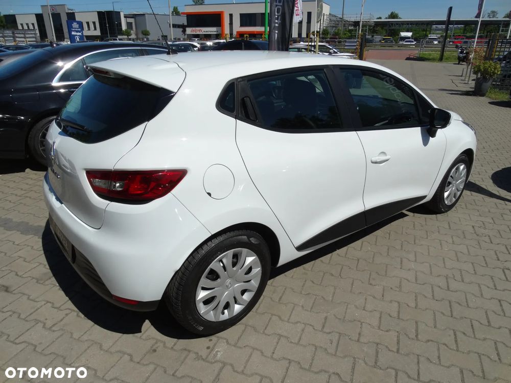 Renault Clio 1.2 16V Intens - 8
