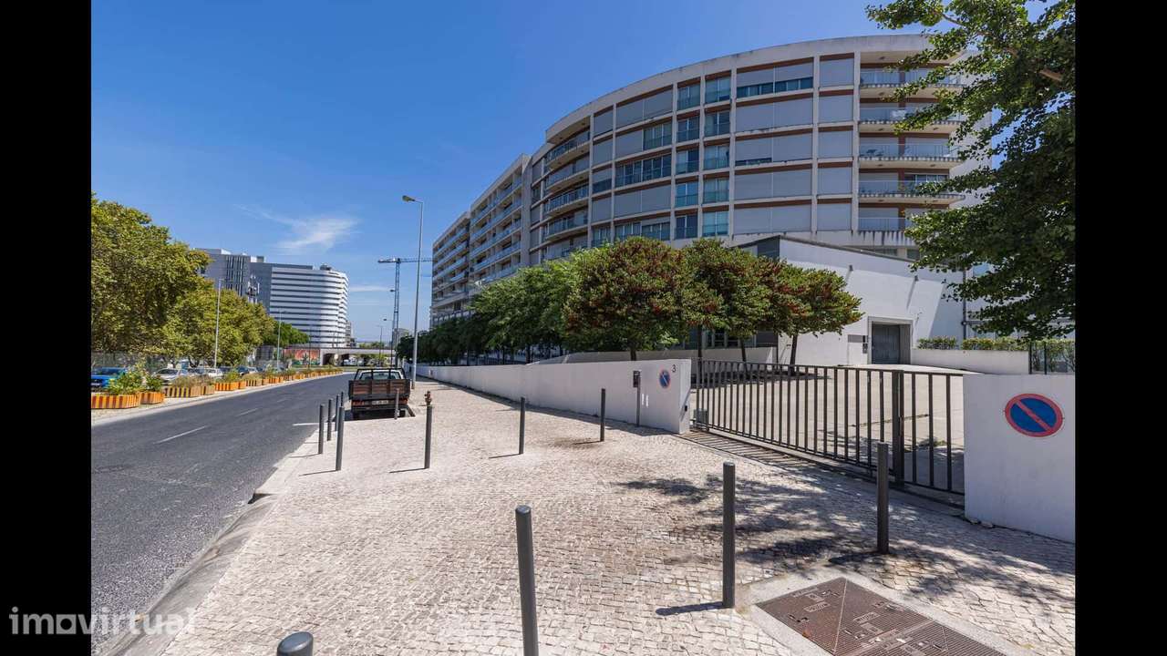 Parque das Nações 1BR with Pool - Grande imagem: 5/28