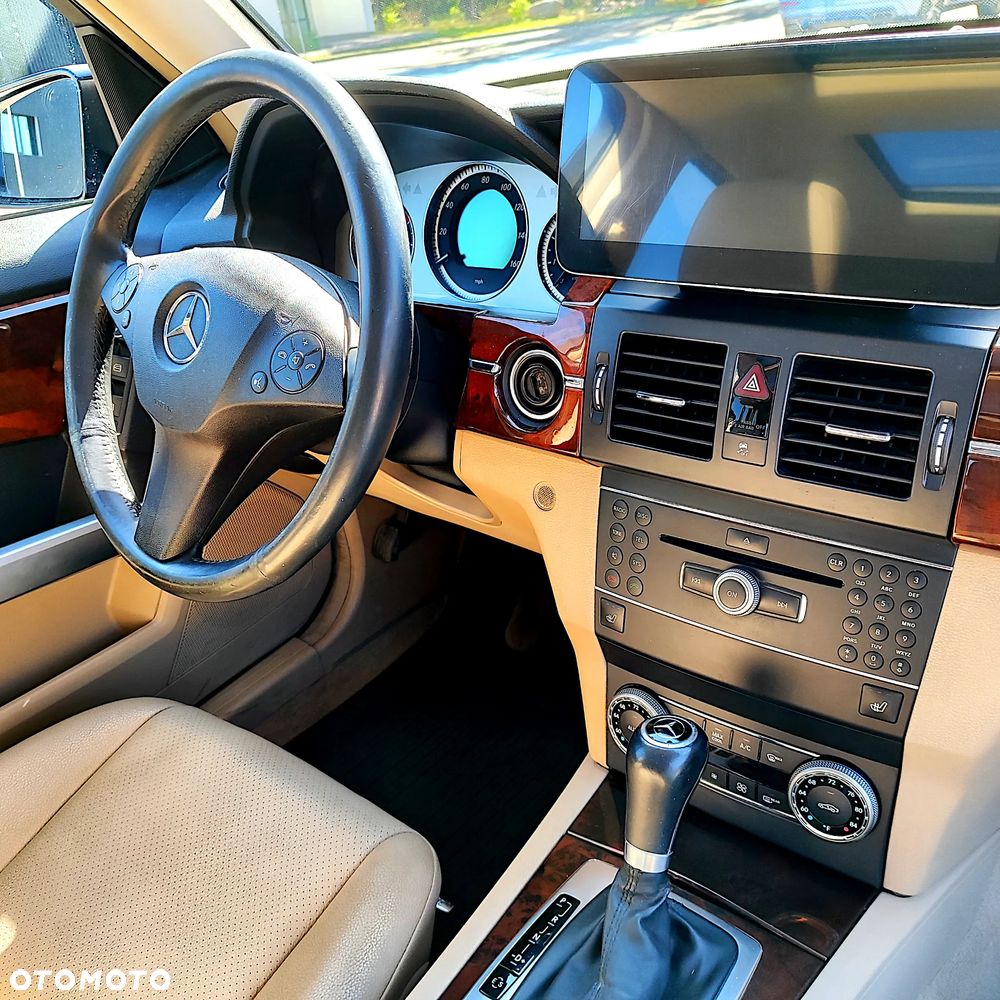 Mercedes-Benz GLK 350 4Matic 7G-TRONIC - 21