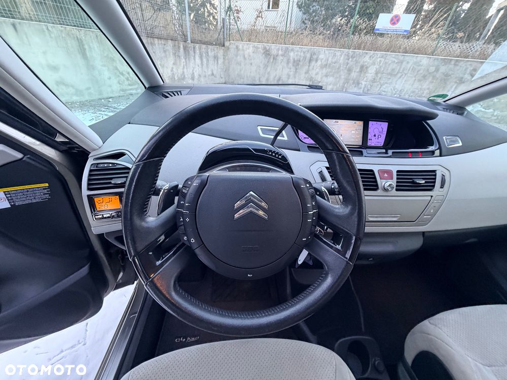 Citroën C4 Picasso THP 150 EGS6 Exclusive - 31