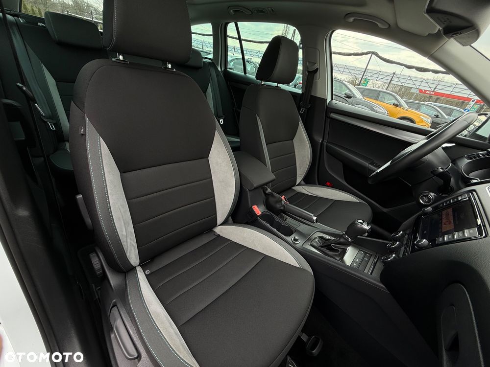 Skoda Octavia 2.0 TDI DSG Premium Edition - 25