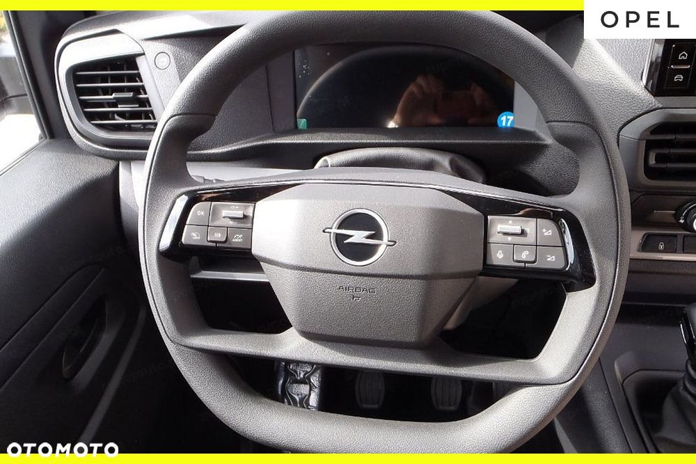 Opel Vivaro Extra Long L2H1 2.0 144KM - 8