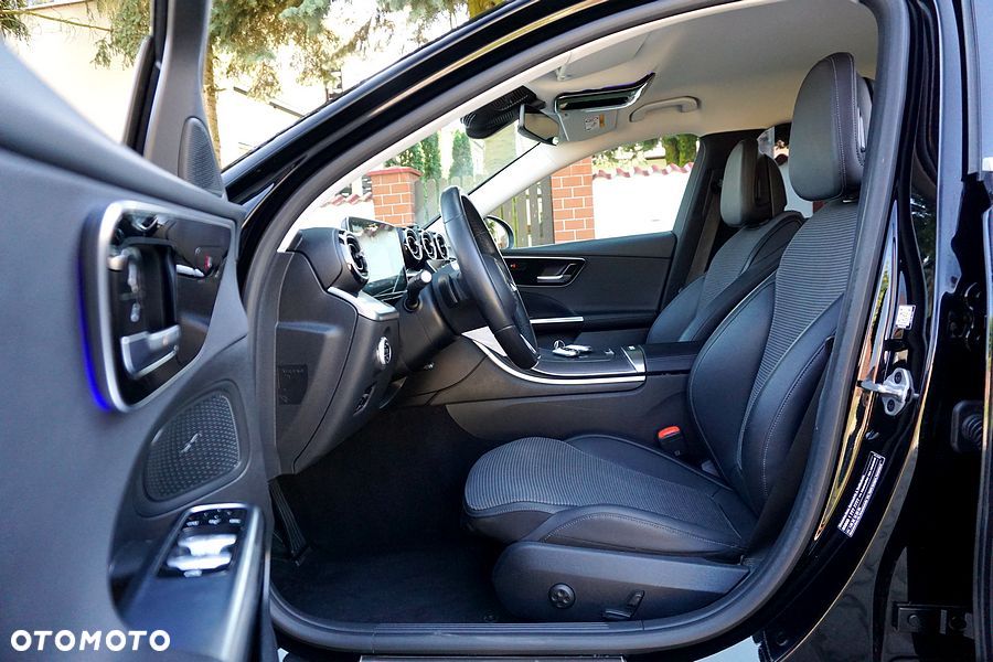 Mercedes-Benz Klasa C 220 d 9G-TRONIC - 18