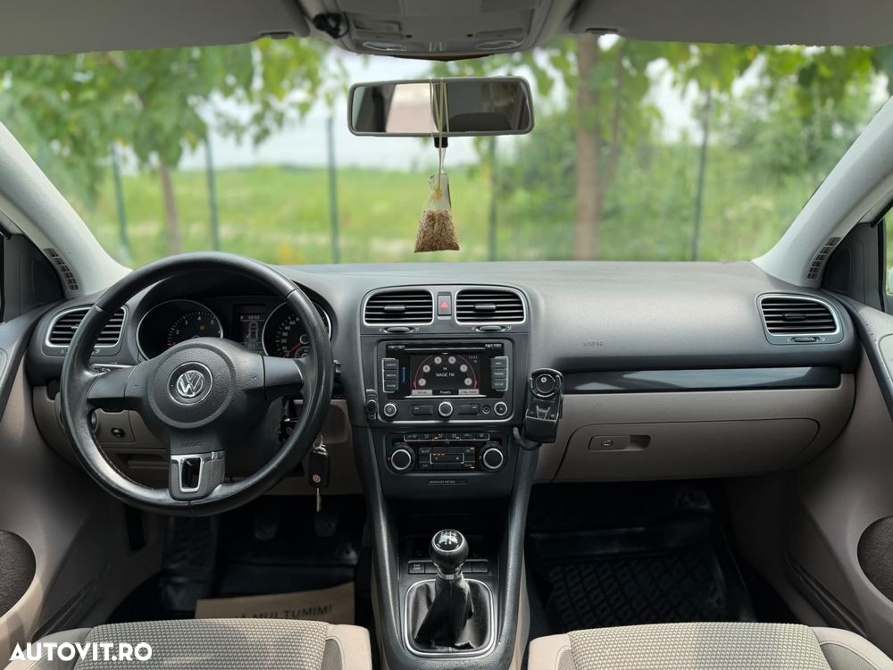 VOLKSWAGEN Golf 2010 — imagine 11