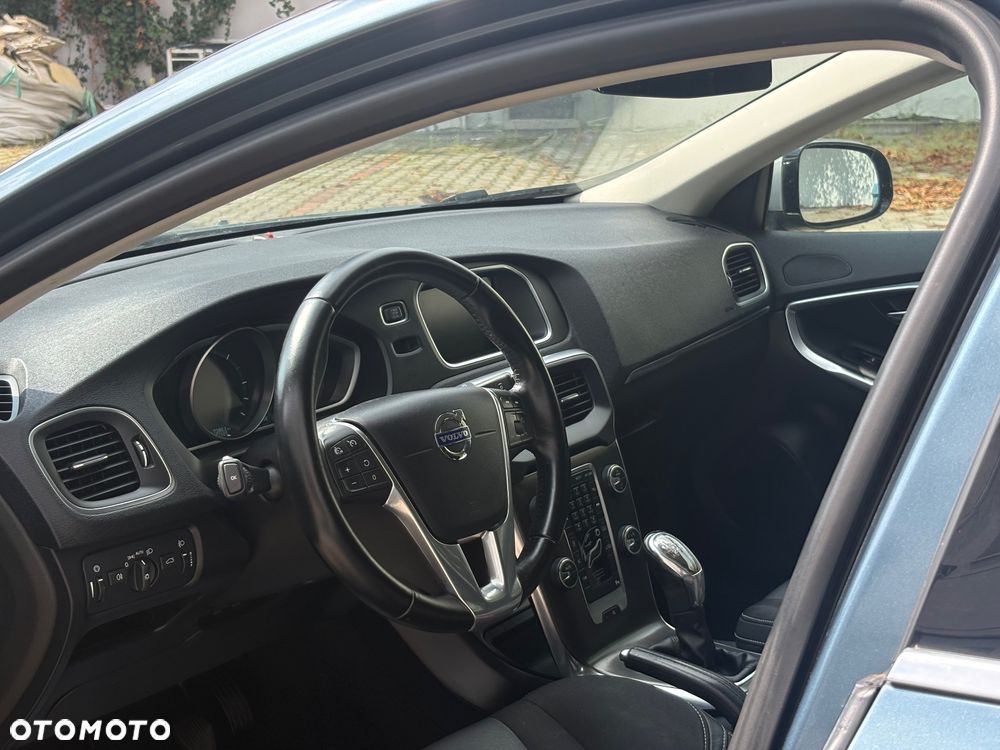 Volvo V40 D2 You - 15
