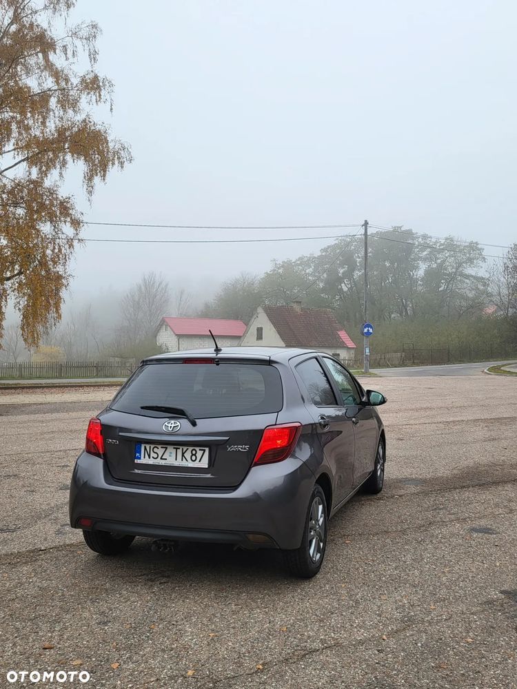 Toyota Yaris 1.0 Luna - 8