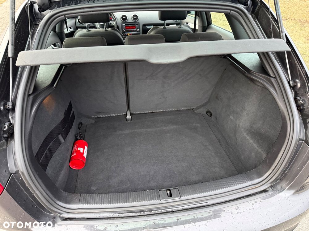 Audi A3 Sportback - 6