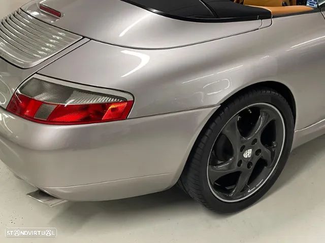 Porsche 911 (996) - 8