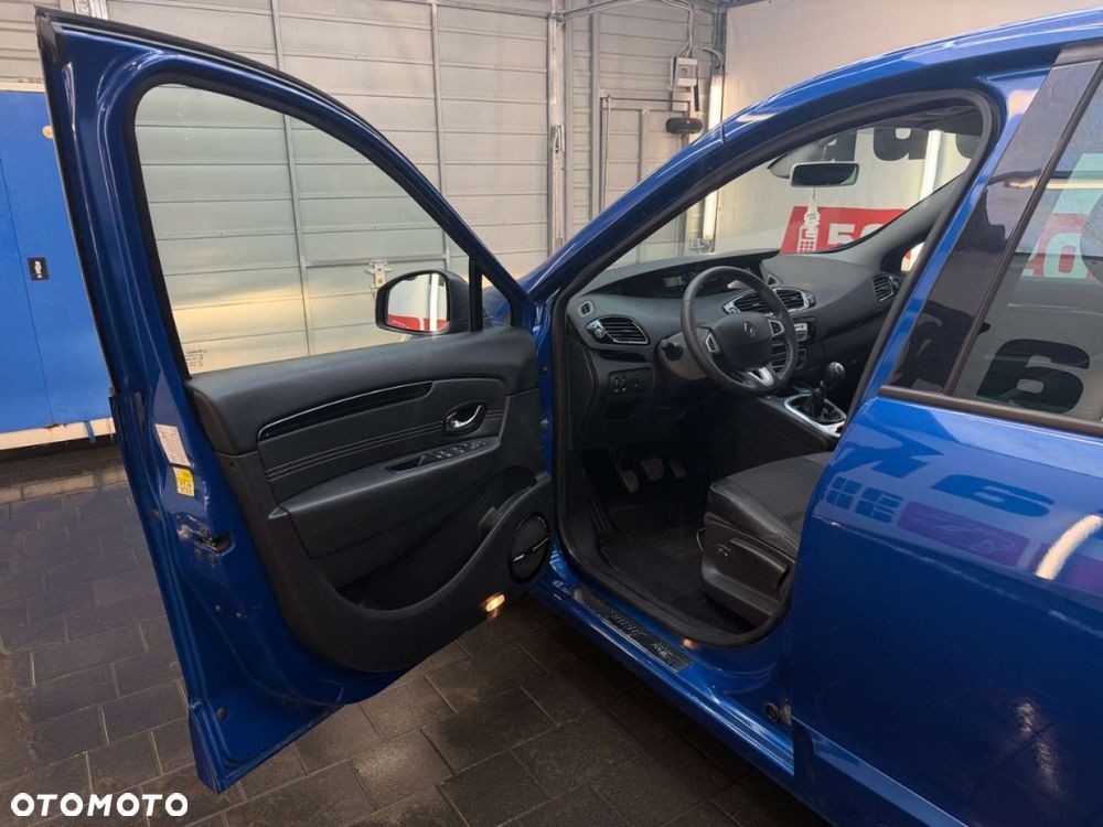 Renault Scenic - 18