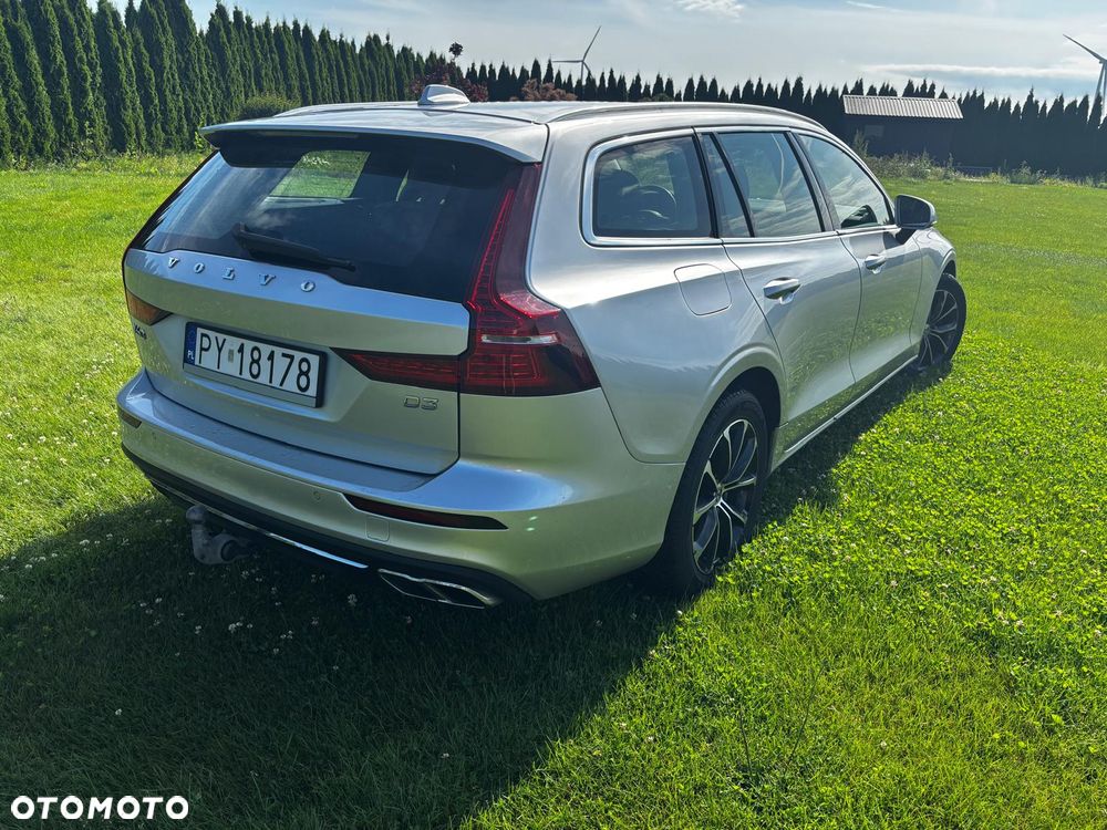 Volvo V60 D3 Momentum Pro - 5