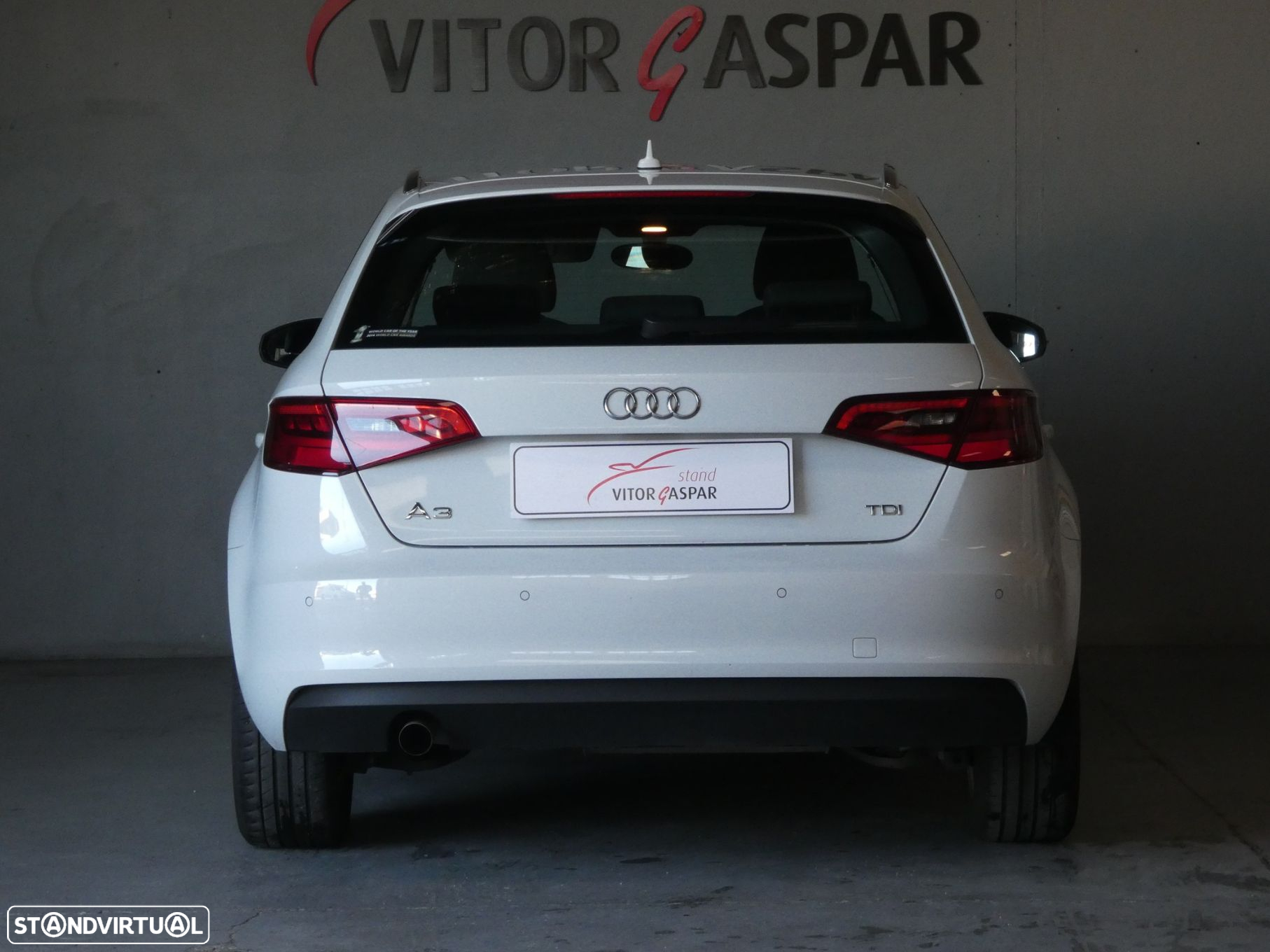 Audi A3 Sportback 1.6 TDI Advance - 4
