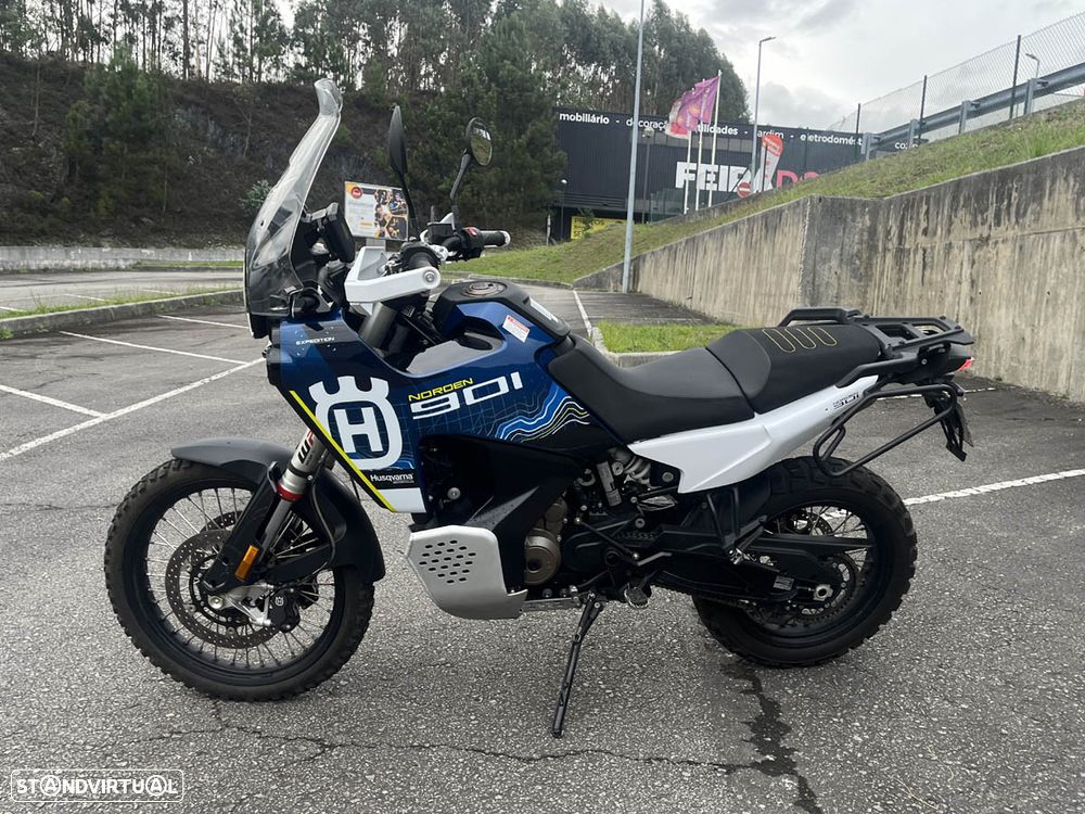 Husqvarna Norden 901 Expedition - 6