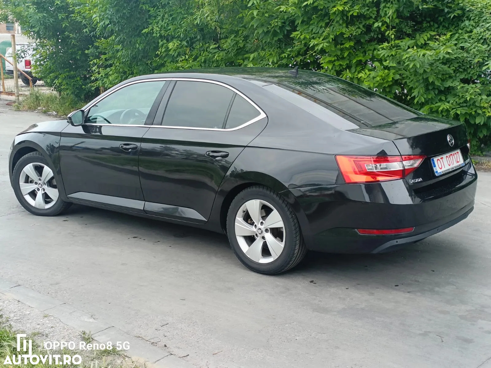 Skoda Superb 2.0 TDI Ambition - 9