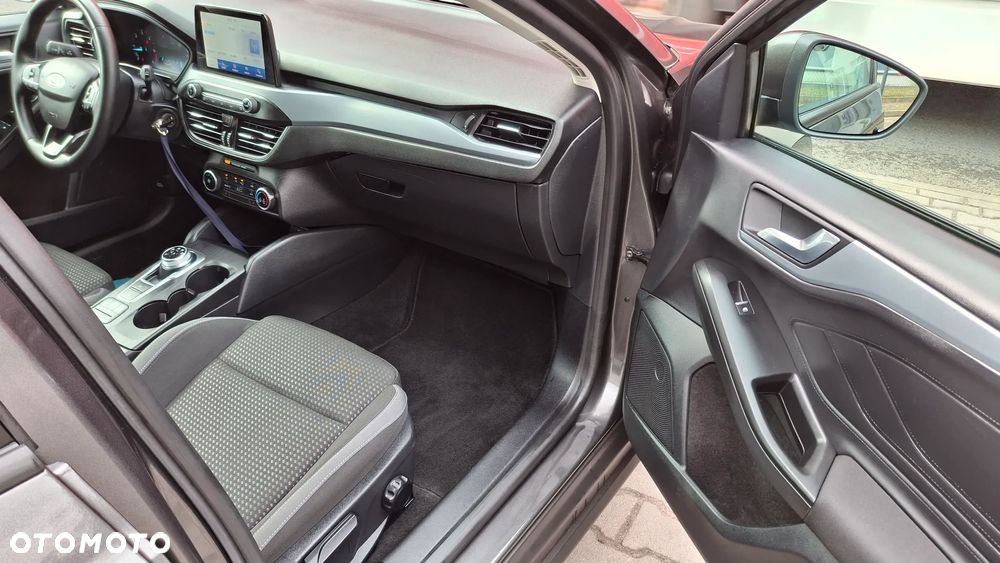 Ford Focus 1.5 EcoBlue Start-Stopp-System COOL&CONNECT - 15