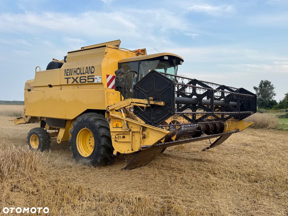 New Holland TX 65 Plus Super Stan Kombajn Zbożowy - 14
