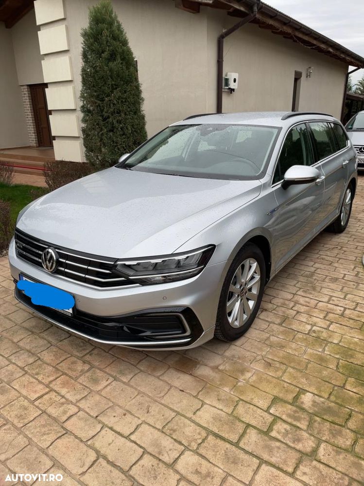 Volkswagen Passat Standard - 1