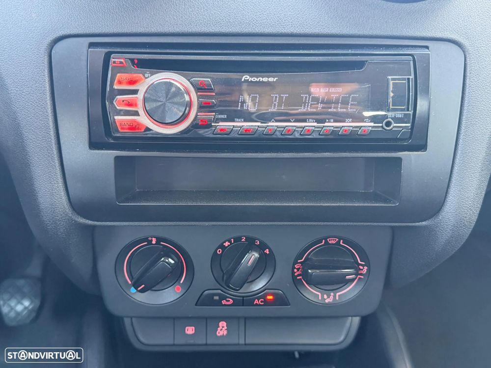 Audi A1 1.2 TFSI Attraction - 21