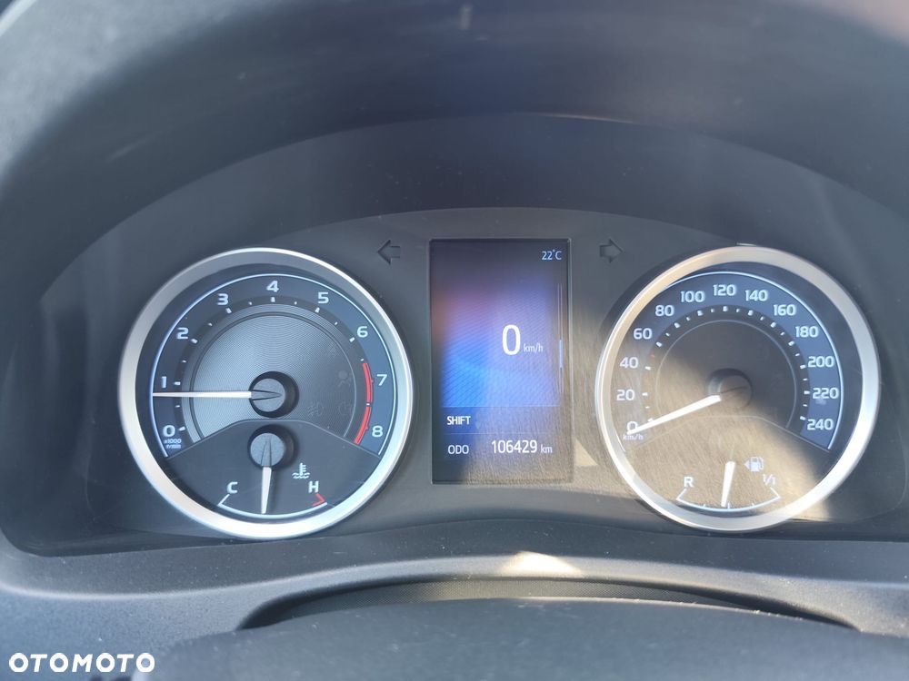 Toyota Corolla 1.6 Comfort - 9