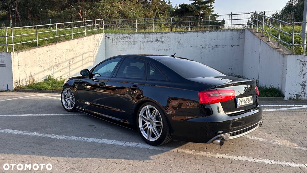 Audi A6 - 4
