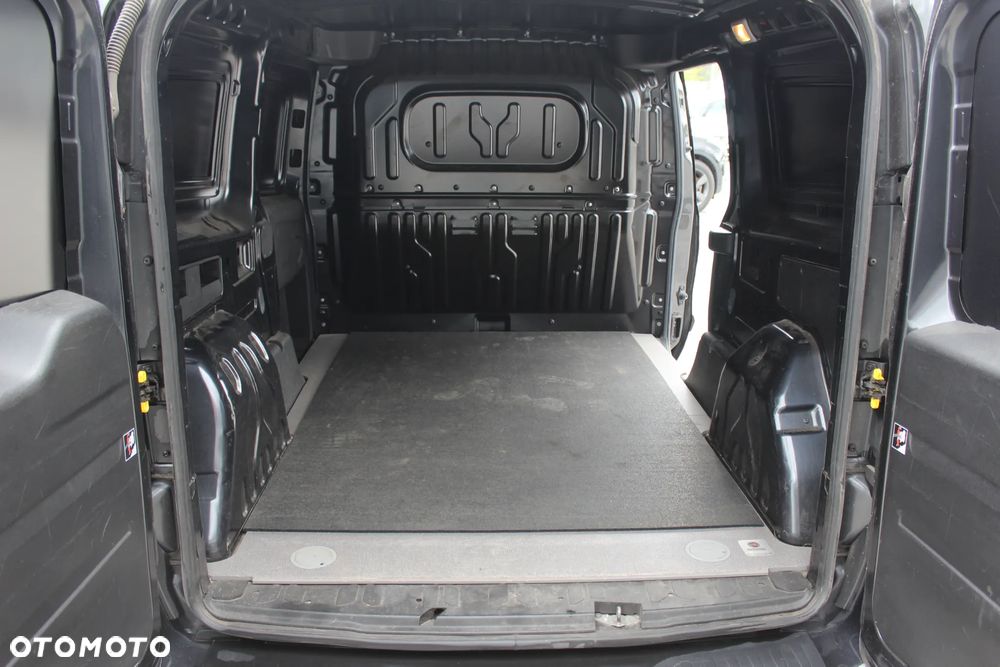 Fiat Doblo - 33