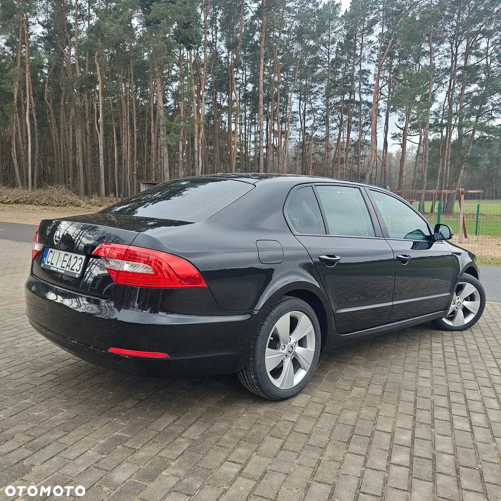 Skoda Superb 1.6 TDI Active - 9