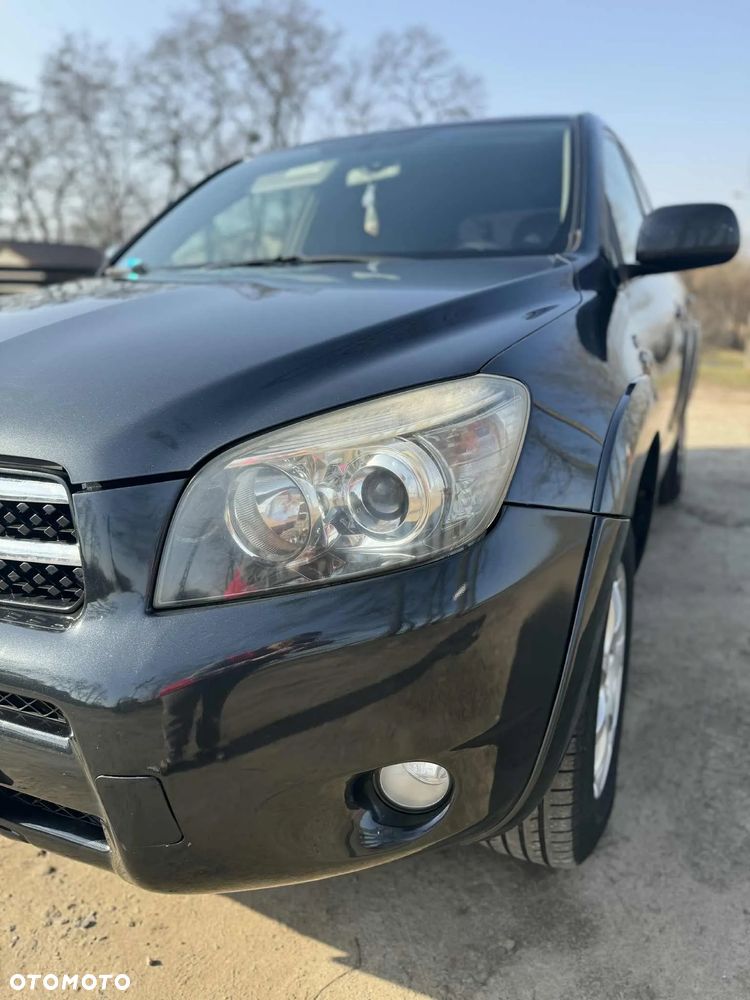 Toyota RAV4 2.2 D-4D X - 14