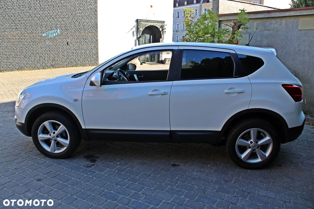 Nissan Qashqai 2.0 Tekna - 4