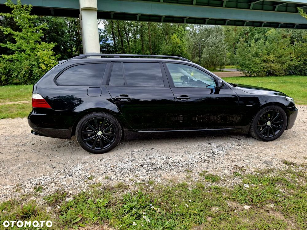 BMW Seria 5 520d Edition Sport - 10