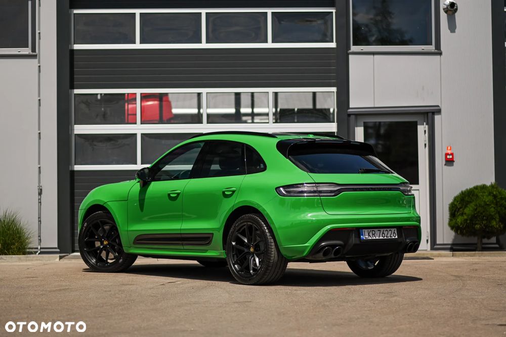Porsche Macan - 16