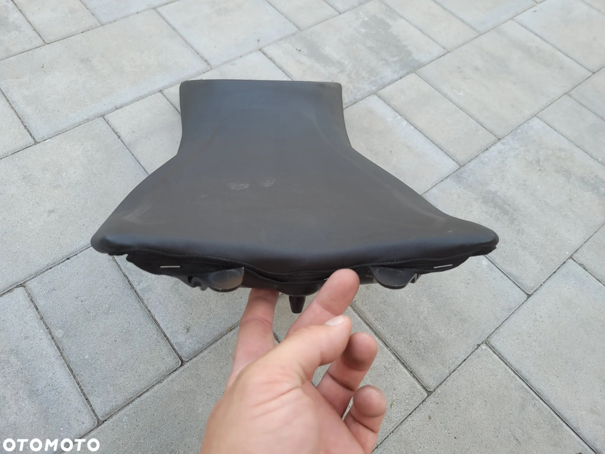 Siedzenie kierowcy, fotel, kanapa przód KTM 125 390 Duke - 6