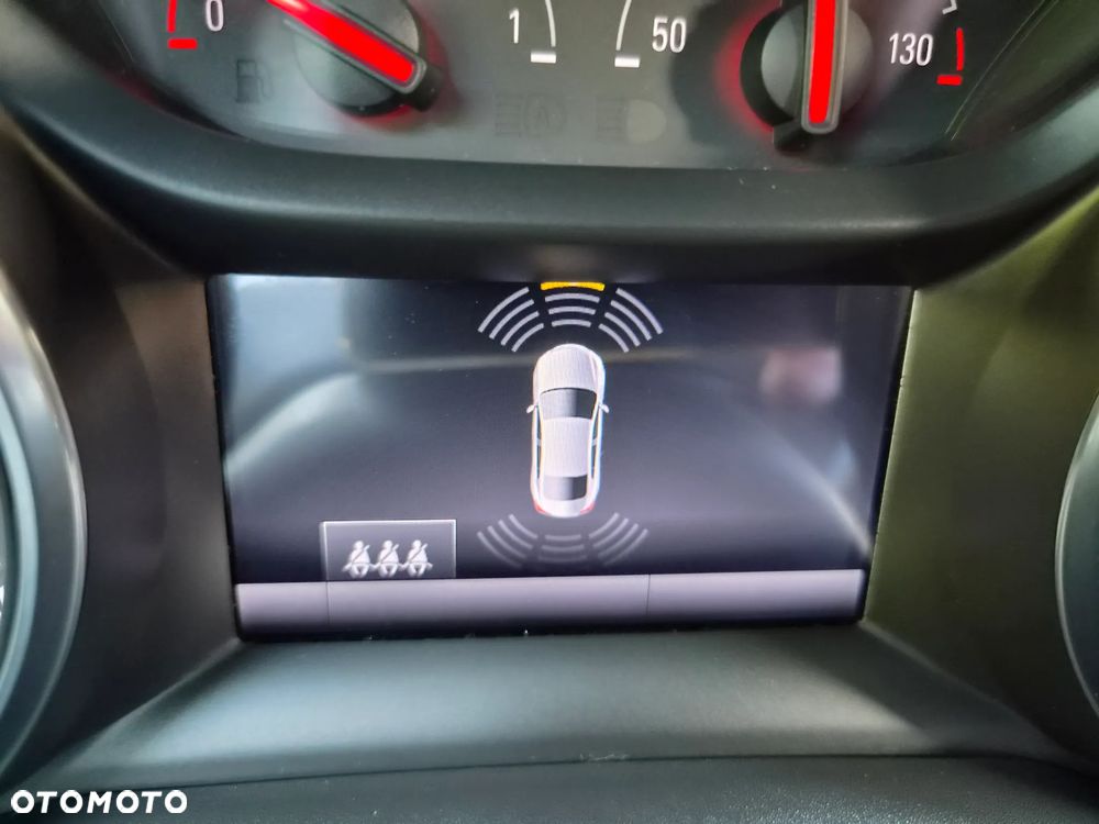 Opel Astra 1.4 Turbo Innovation - 23