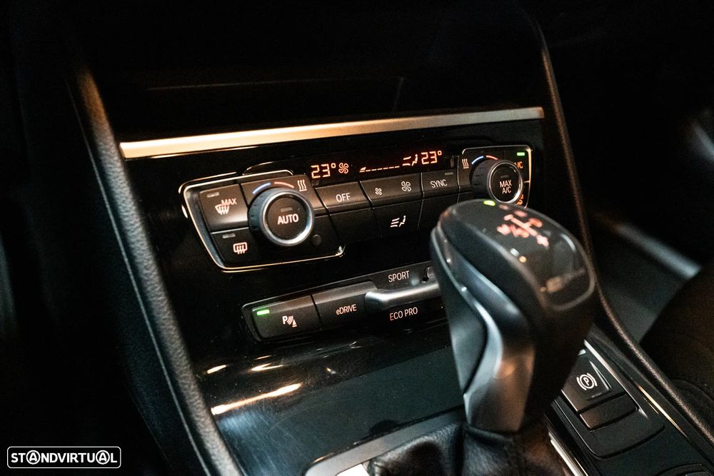 BMW 225xe Active Tourer iPerformance - 17