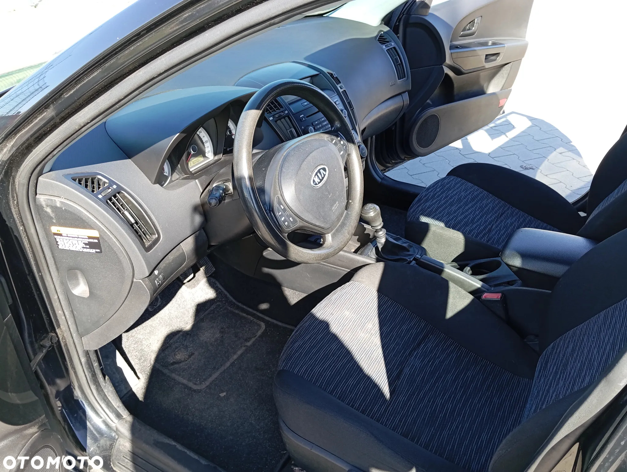 Kia Ceed - 7